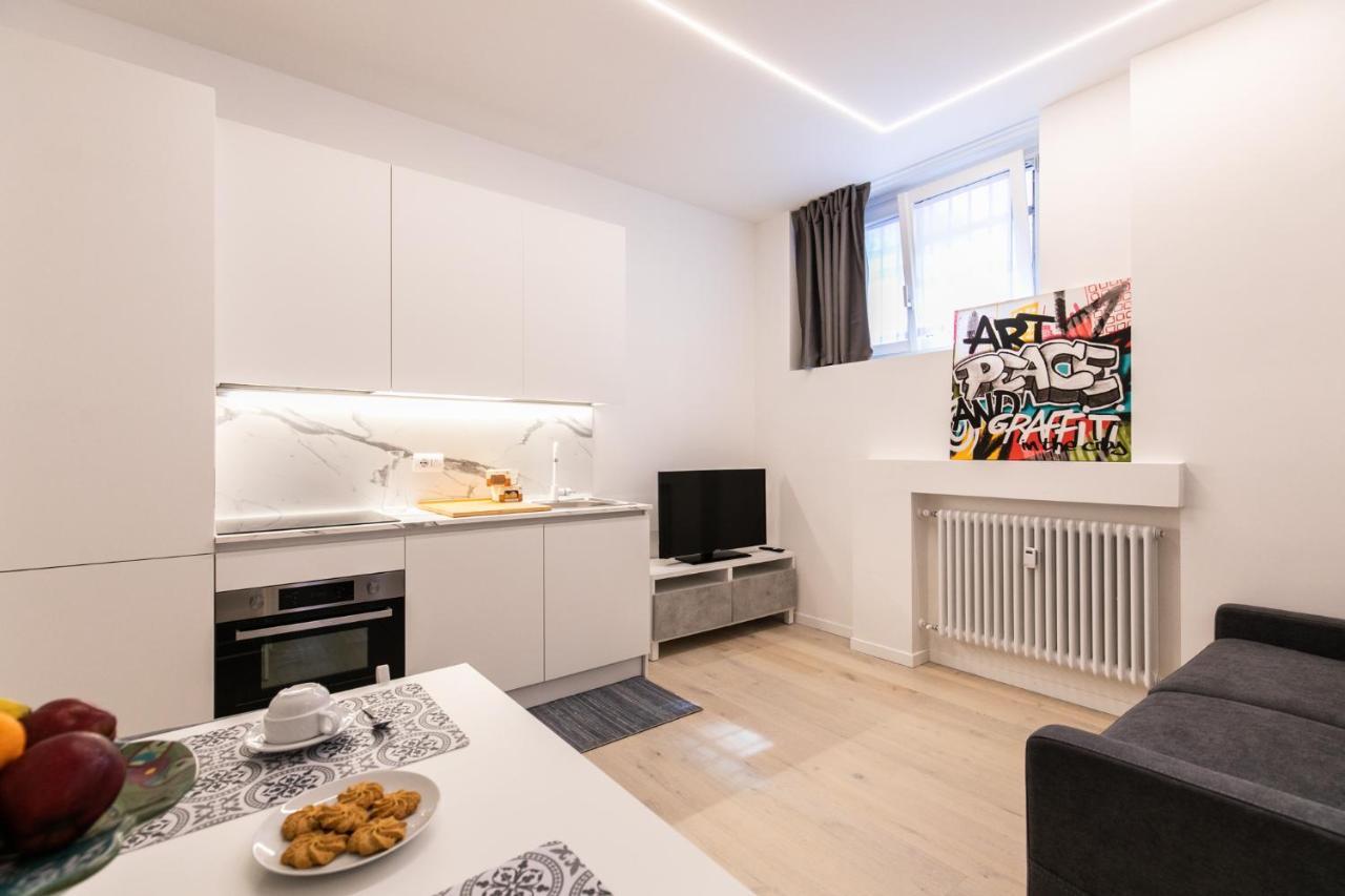 Luxury Apartment - A Due Passi Dal Centro Di Milano المظهر الخارجي الصورة